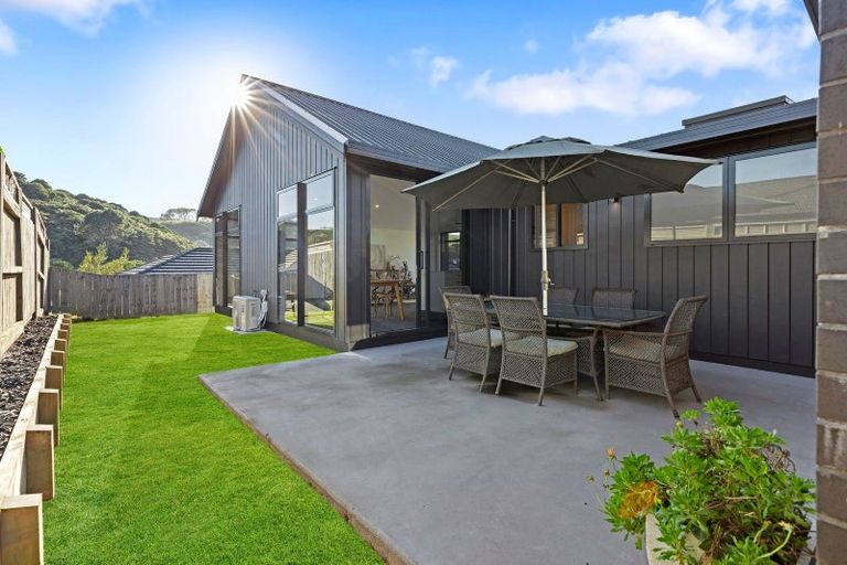 Photo of property in 140 Adler Drive, Ohauiti, Tauranga, 3112