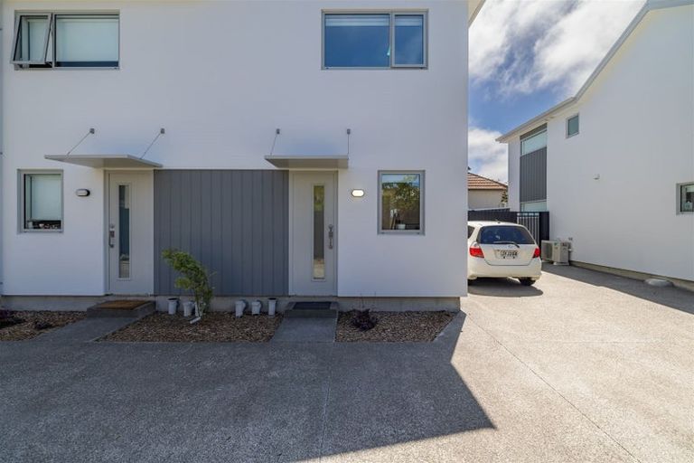 Photo of property in 3/51 Hills Road, Edgeware, Christchurch, 8013