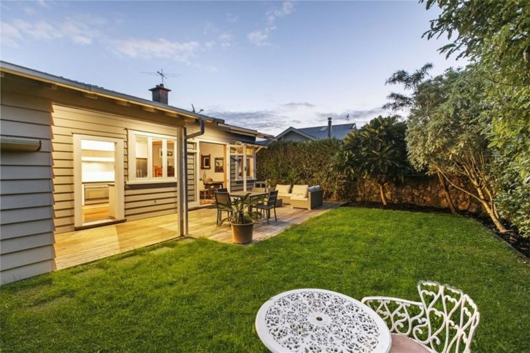 Photo of property in 33 Wairiki Road, Mount Eden, Auckland, 1024