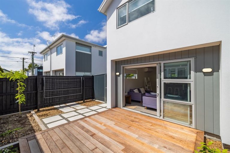 Photo of property in 3/51 Hills Road, Edgeware, Christchurch, 8013