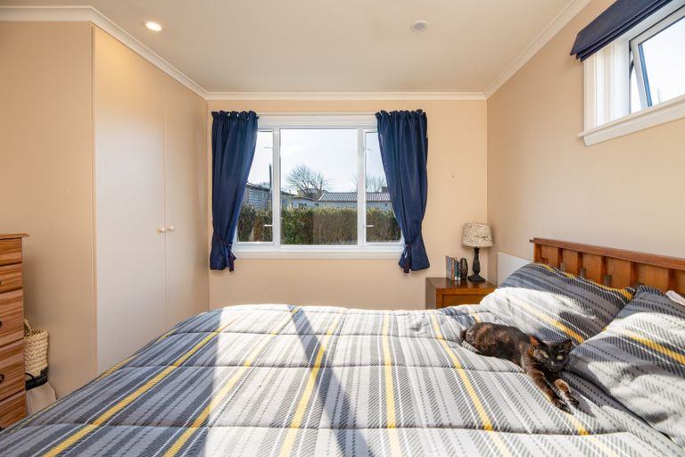 Photo of property in 8 Lindon Street, Rangiora, 7400