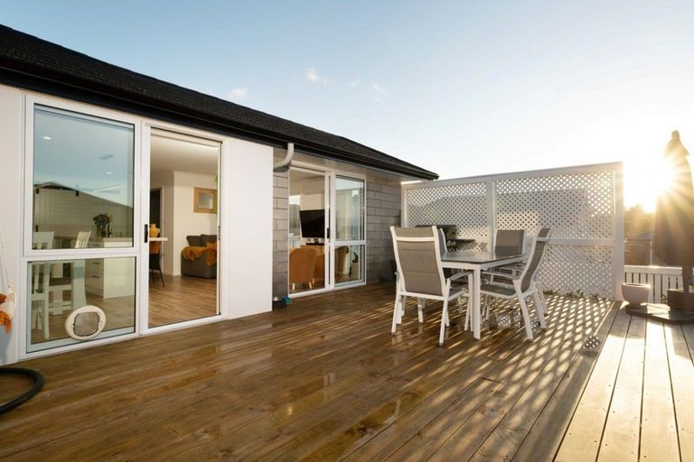 Photo of property in 6 Melonette Way, Ohauiti, Tauranga, 3112