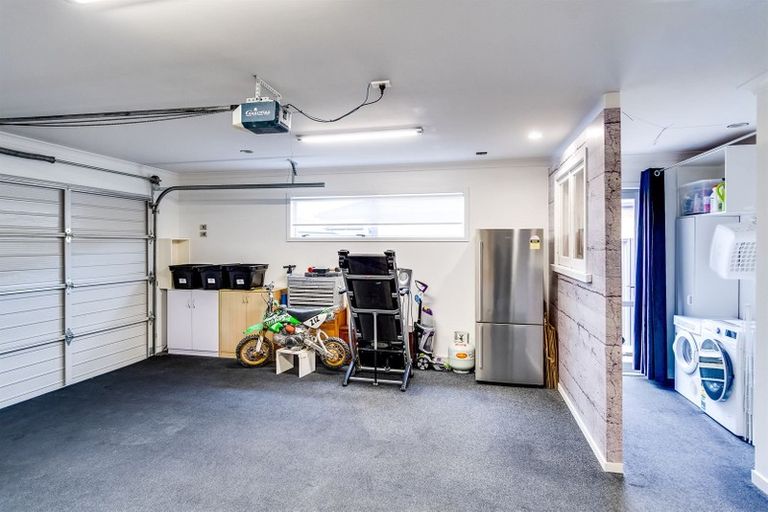 Photo of property in 18 Palliser Place, Poraiti, Napier, 4112