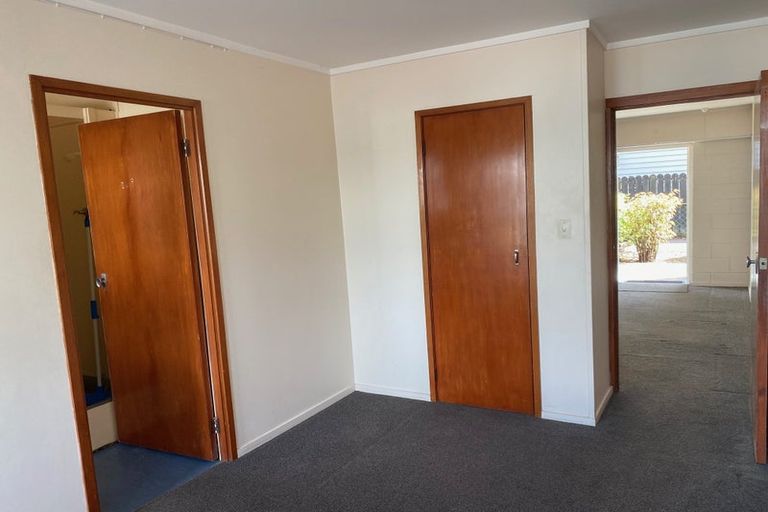 Photo of property in 9 Esplanade Road, Mount Eden, Auckland, 1024