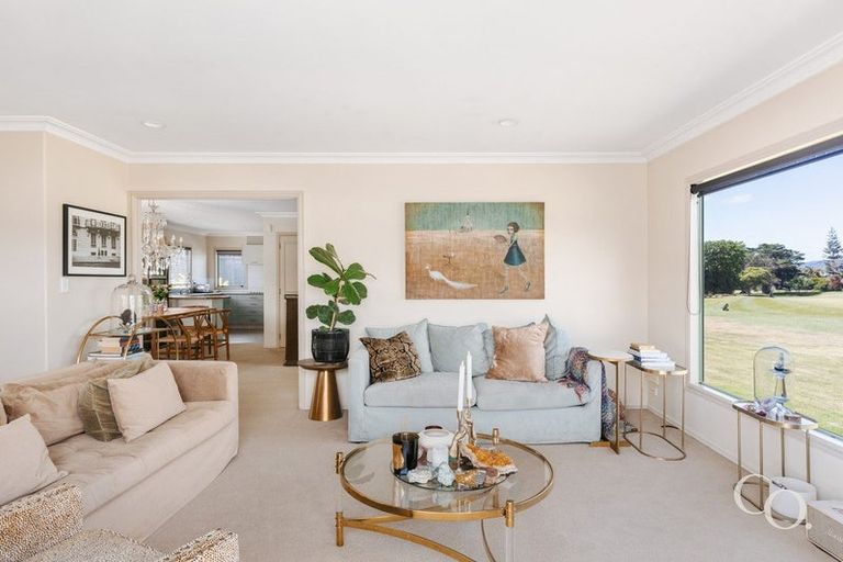 Photo of property in 208b Oceanbeach Road, Mount Maunganui, 3116