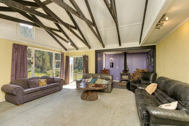 Photo of property in 305 Mangaone Road, Hautere, Otaki, 5582