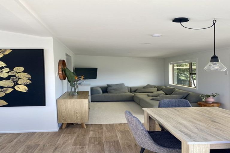 Photo of property in 10 Bay Road, Ostend, Waiheke Island, 1081