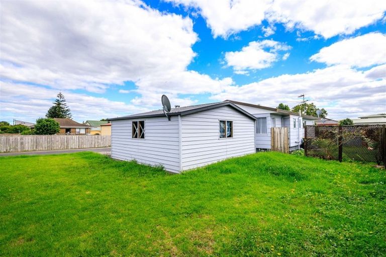 Photo of property in 124a Clevedon Road, Papakura, 2110