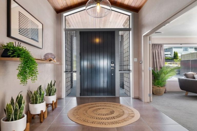 Photo of property in 40 Baxendale Drive, Matipo Heights, Rotorua, 3015