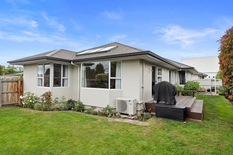 Photo of property in 1/475 Wairakei Road, Burnside, Christchurch, 8053