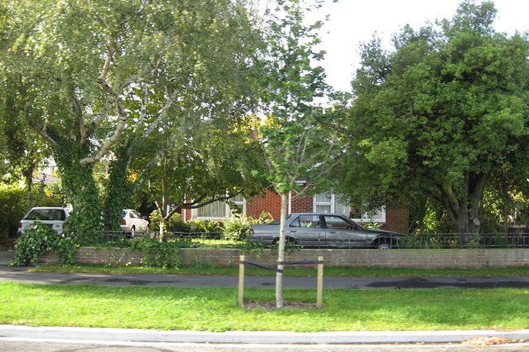 Photo of property in 148 Hamilton Avenue, Ilam, Christchurch, 8041