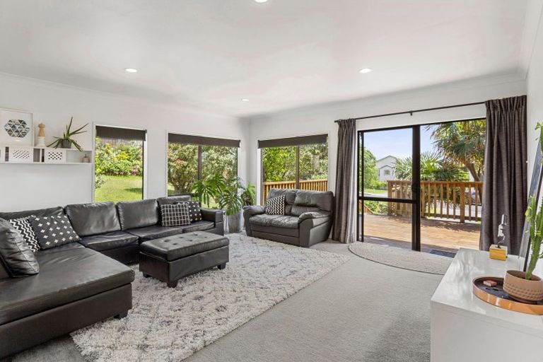 Photo of property in 18 Taipari Avenue, Raglan, 3225