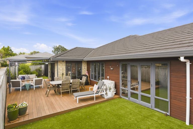 Photo of property in 90 Regent Drive, Paraparaumu Beach, Paraparaumu, 5032