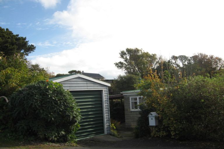 Photo of property in 18 Beaconsfield Road, Portobello, Dunedin, 9014