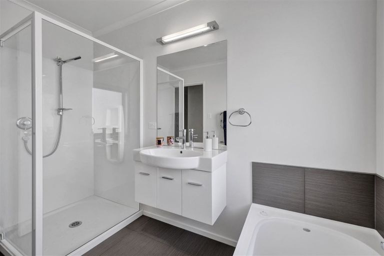 Photo of property in 11 Rawiri Drive, Bell Block, New Plymouth, 4312