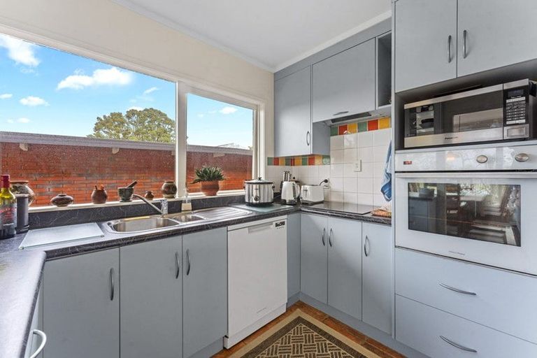 Photo of property in 2/14 Rangitira Avenue, Takapuna, Auckland, 0622