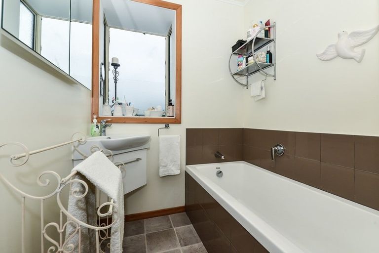 Photo of property in 37 Byron Street, Leamington, Cambridge, 3432