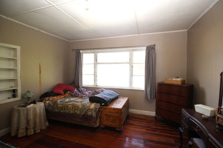 Photo of property in 141 Valley Road, Woodville, 4998