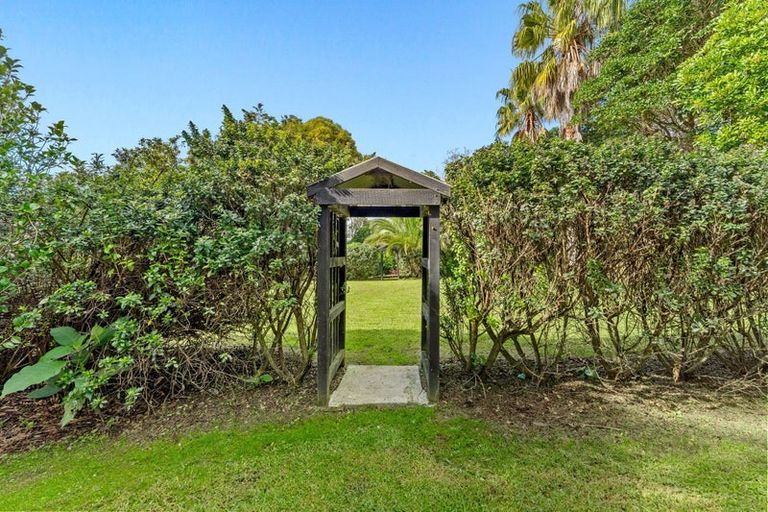 Photo of property in 12 Onewhero Road, Kaukapakapa, Warkworth, 0984
