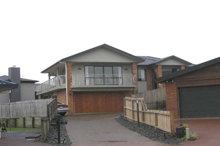 Photo of property in 19 San Lorenzo Rise, Henderson, Auckland, 0612