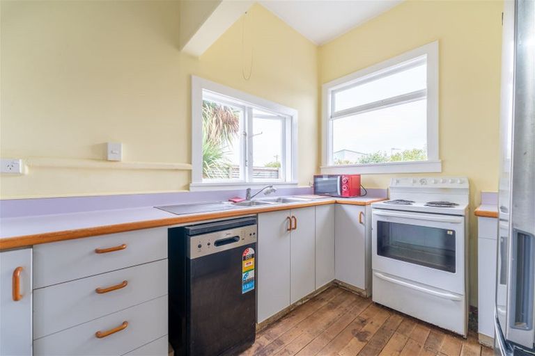 Photo of property in 72 Waimate Highway, Saint Andrews, 7988