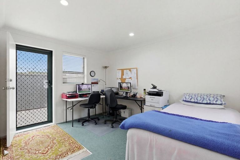 Photo of property in 32 Vale Street, Otumoetai, Tauranga, 3110