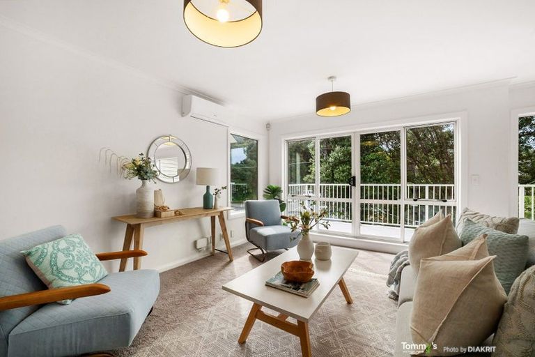 Photo of property in 1b Paisley Terrace, Karori, Wellington, 6012
