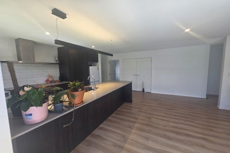 Photo of property in 16 Tiria Drive, Papamoa Beach, Papamoa, 3118