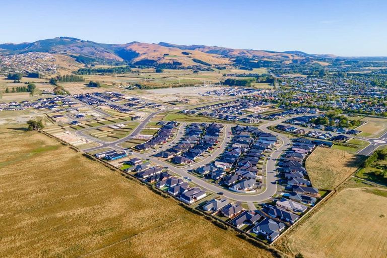 Photo of property in 71 Whitburn Avenue, Halswell, Christchurch, 8025