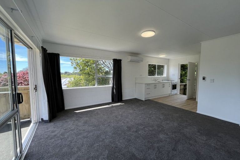 Photo of property in 1/89 Glenpark Avenue, Frankleigh Park, New Plymouth, 4310