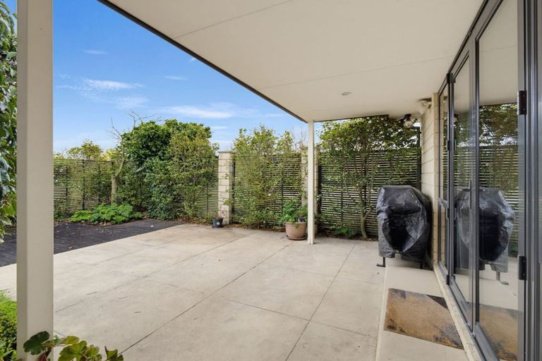Photo of property in 51 Wilkin Street, Rotherham, 7379