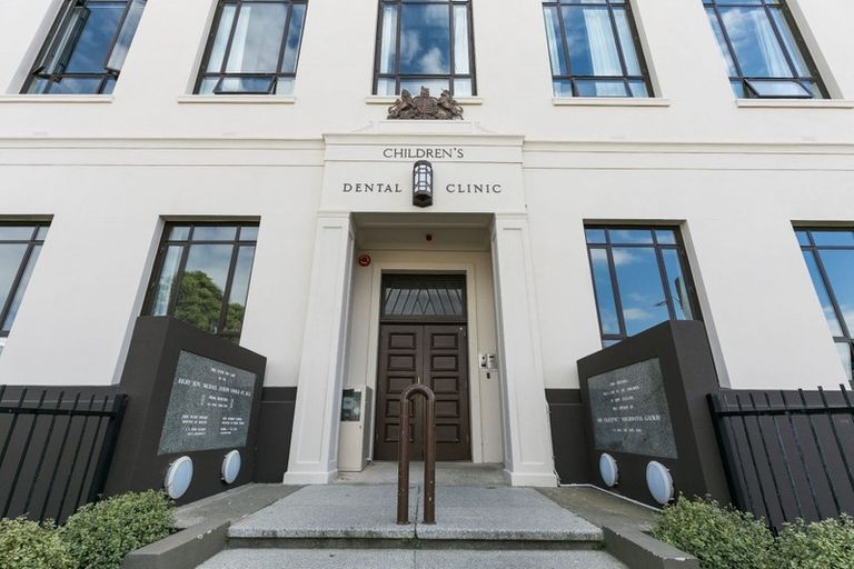 Photo of property in Augusta Apartments, 31/254 Willis Street, Te Aro, Wellington, 6011