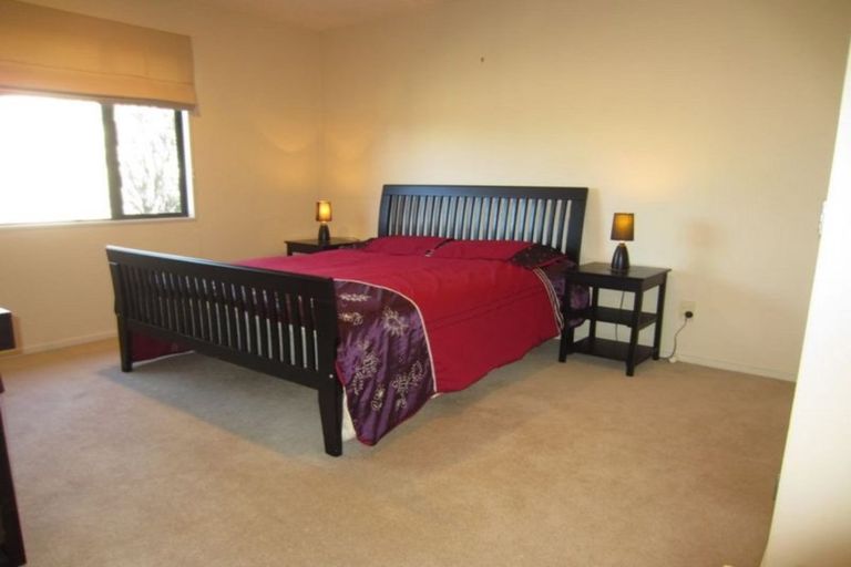 Photo of property in 1/53 Deep Creek Road, Waiake, Auckland, 0630