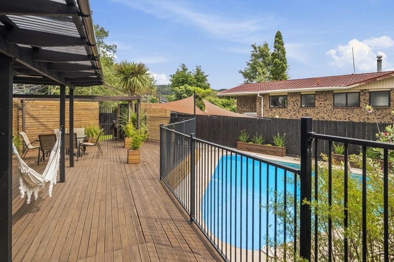 Photo of property in 1 Waitawa Place, Lynmore, Rotorua, 3010