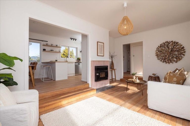 Photo of property in 19 Dunlop Road, Te Puke, 3119