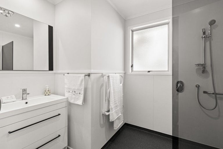 Photo of property in 47 Tutaenui Road, Marton, 4710