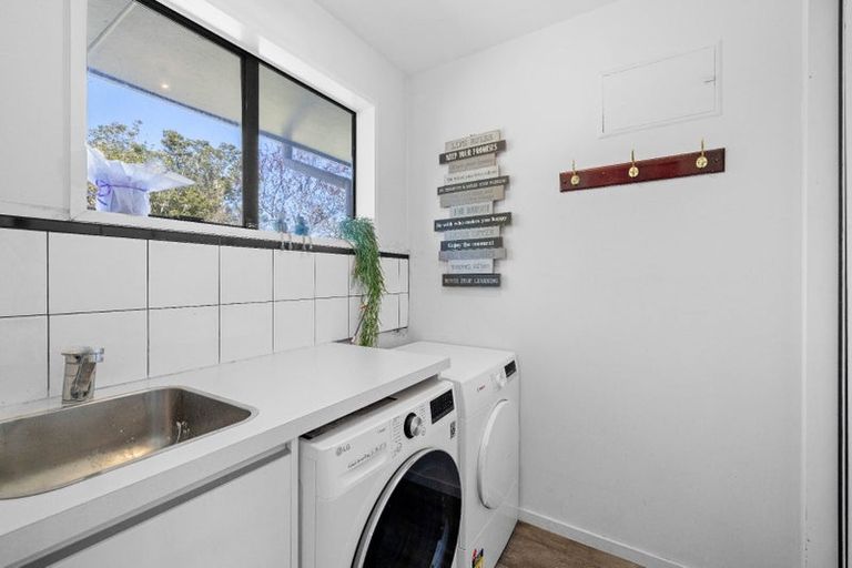 Photo of property in 8 Michigan Place, Burwood, Christchurch, 8083