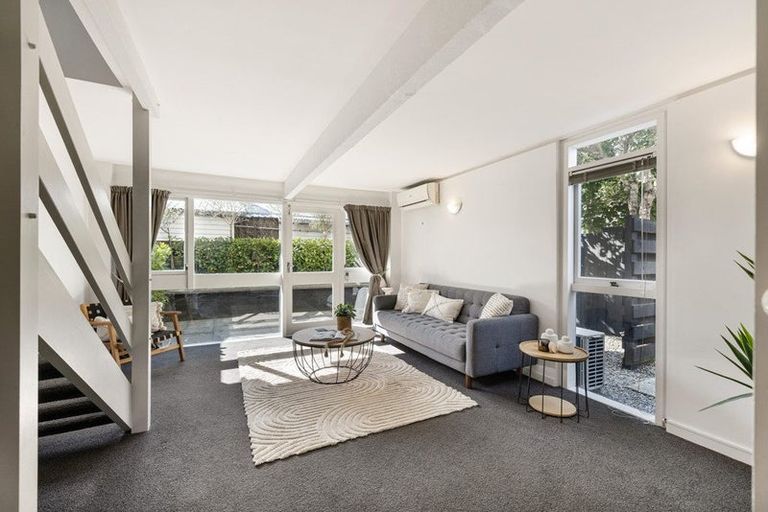 Photo of property in 4/78a Holly Road, St Albans, Christchurch, 8014