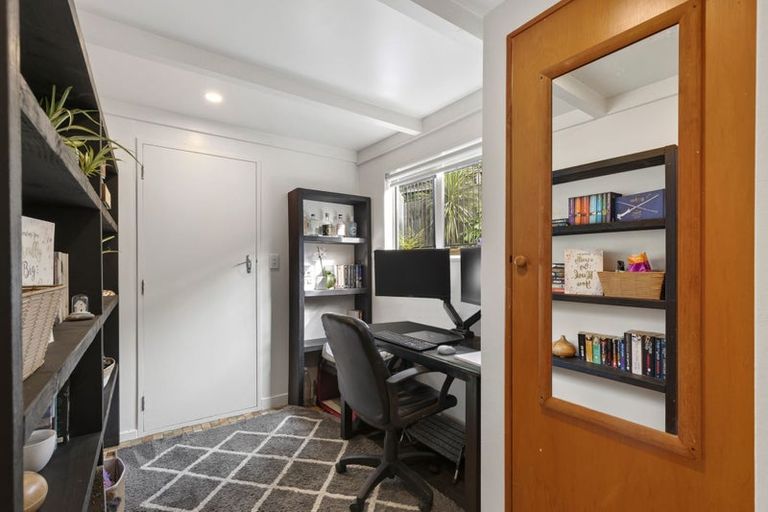 Photo of property in 18 Chamboard Place, Washington Valley, Nelson, 7010