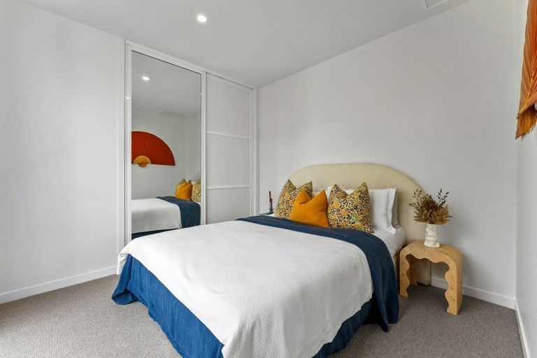 Photo of property in 45b Rosario Crescent, Red Beach, 0932