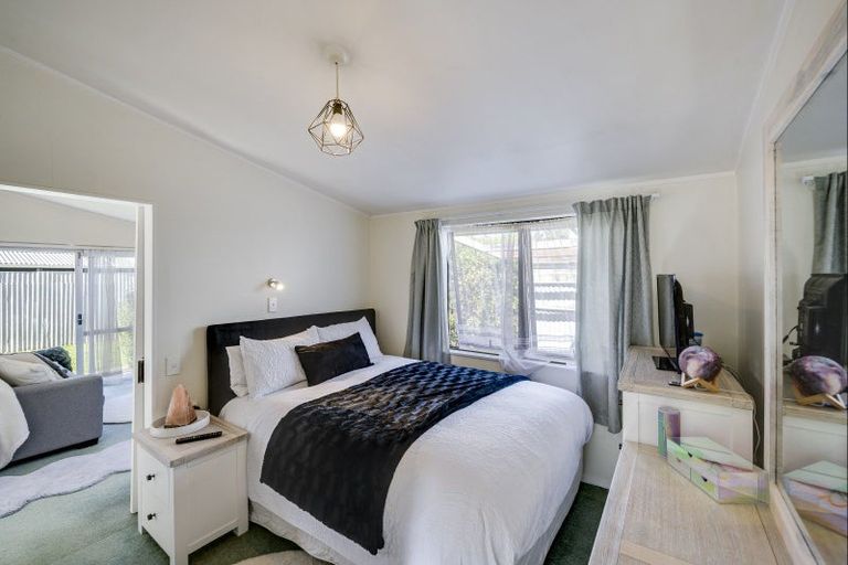 Photo of property in 7 Clare Place, Pirimai, Napier, 4112