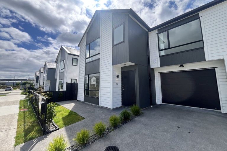 Photo of property in 6 Babos Avenue, Kumeu, 0810