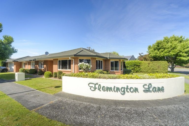 Photo of property in 15 Flemington Lane, Awapuni, Palmerston North, 4412