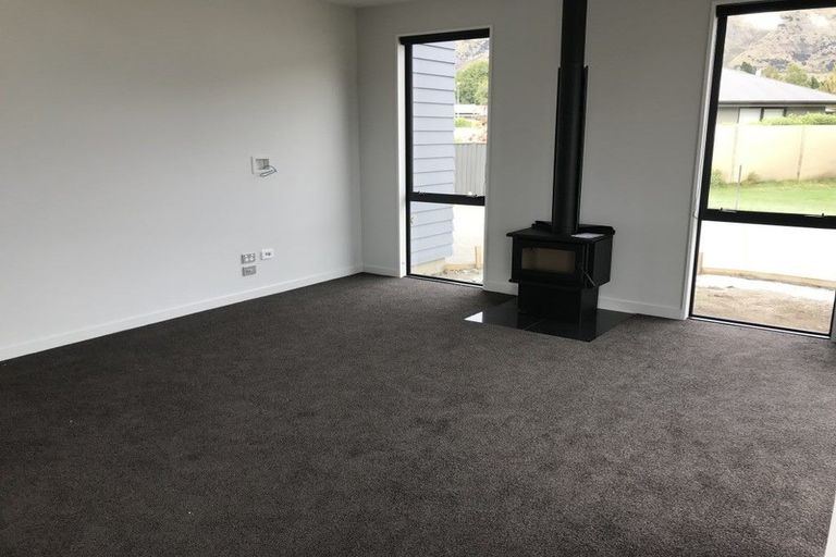 Photo of property in 13 Daniels Terrace, Wanaka, 9305