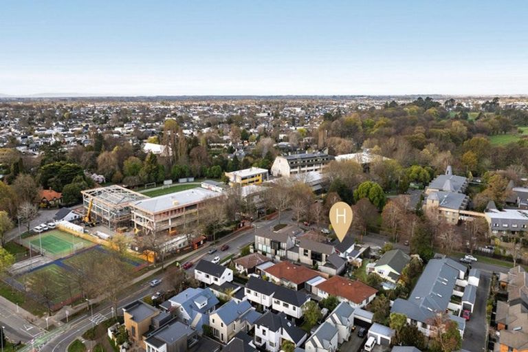 Photo of property in 1/41 Darvel Street, Riccarton, Christchurch, 8011