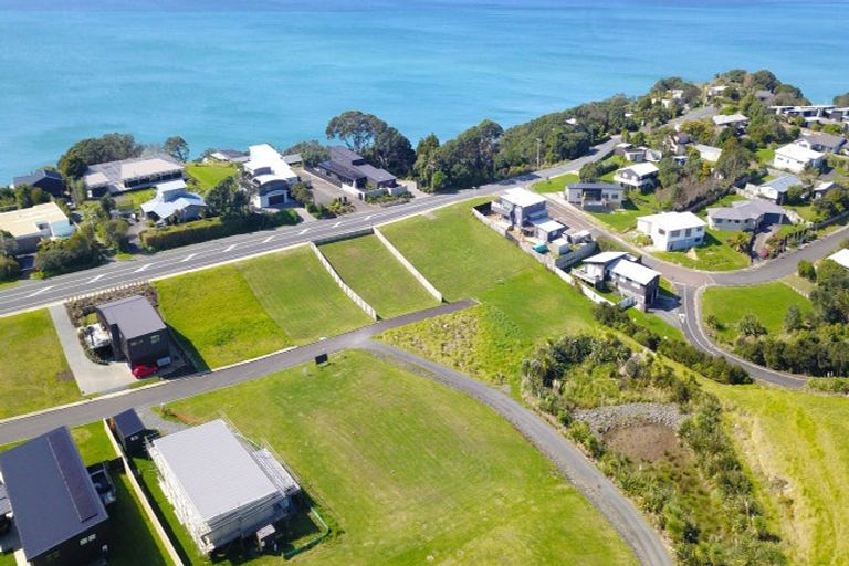 Photo of property in 10 Milky Way, Langs Beach, 0582