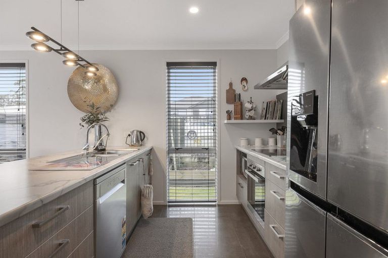 Photo of property in 112 Sentinel Avenue, Omokoroa, 3114