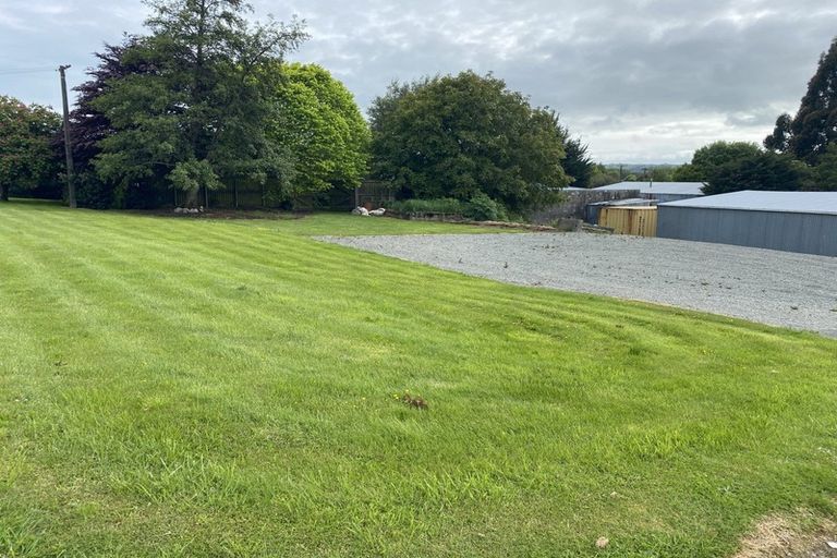 Photo of property in 411 Great North Road, Winton, 9720