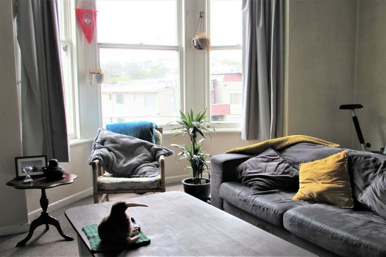 Photo of property in 180-182 Ohiro Road, Brooklyn, Wellington, 6021