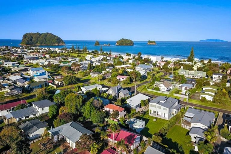 Photo of property in 215b Given Avenue, Whangamata, 3620